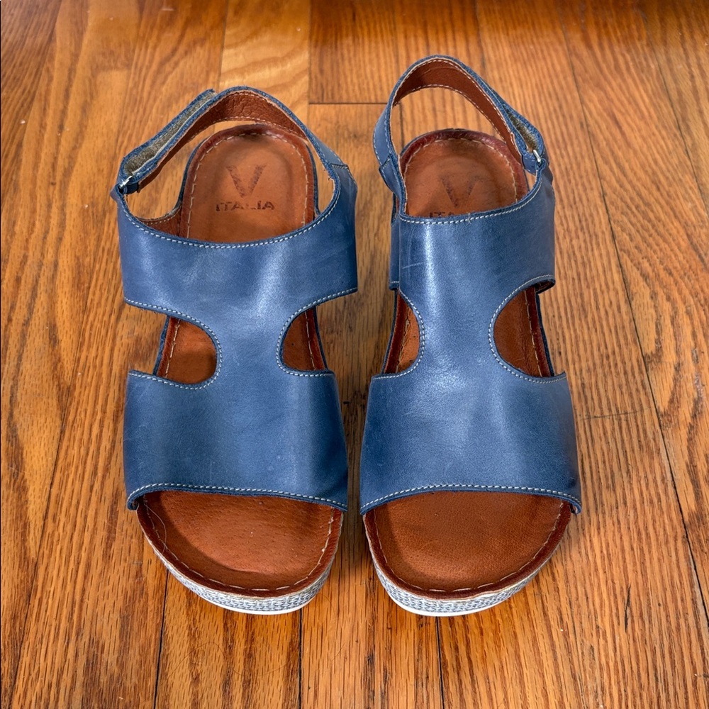 V-Italia Montreal‎ platform wedge sandal navy blue leather size 38